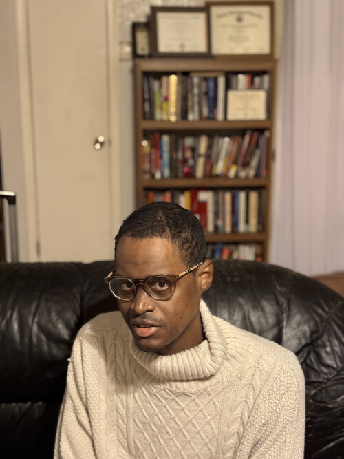 Photo of Darius Barnes.