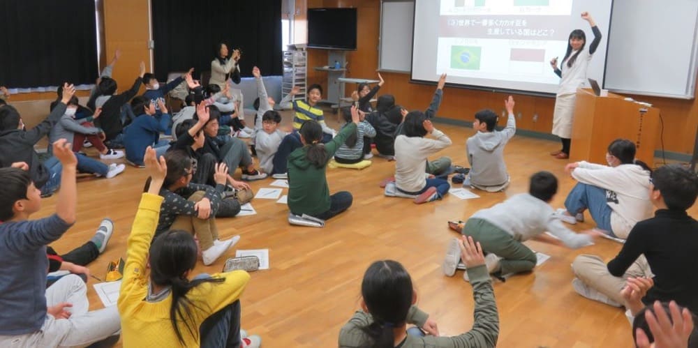 Lecture at an elementary school