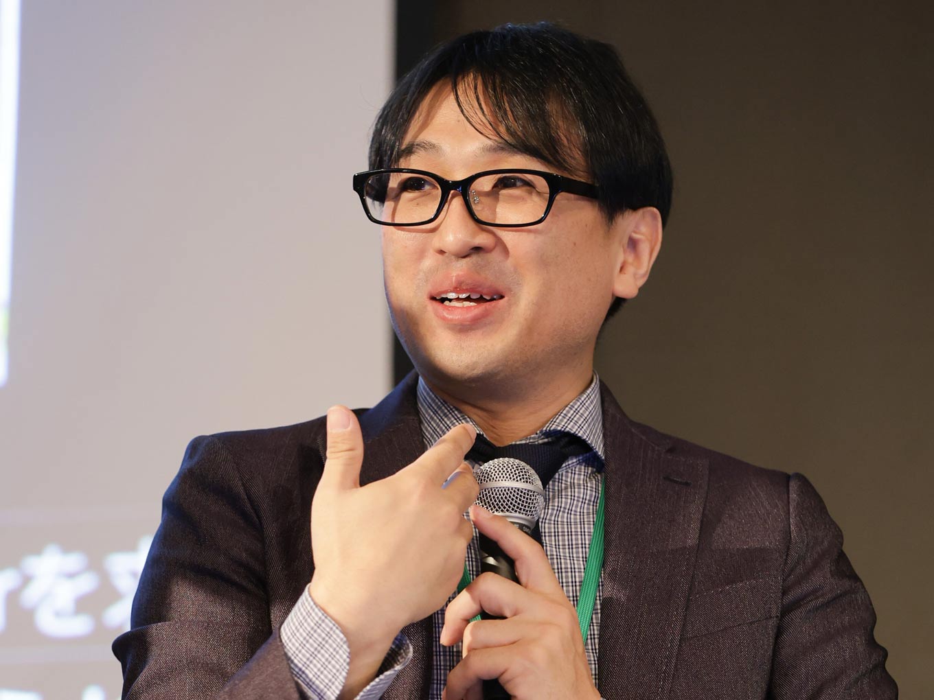 Photo: Sadakazu Ikawa speaking as chair of a session on trust-based philanthropy at the Asia Philanthropy Congress 2025 in December 2025