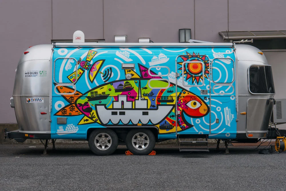 Photo of Mobile Fleet Operation Center exterior