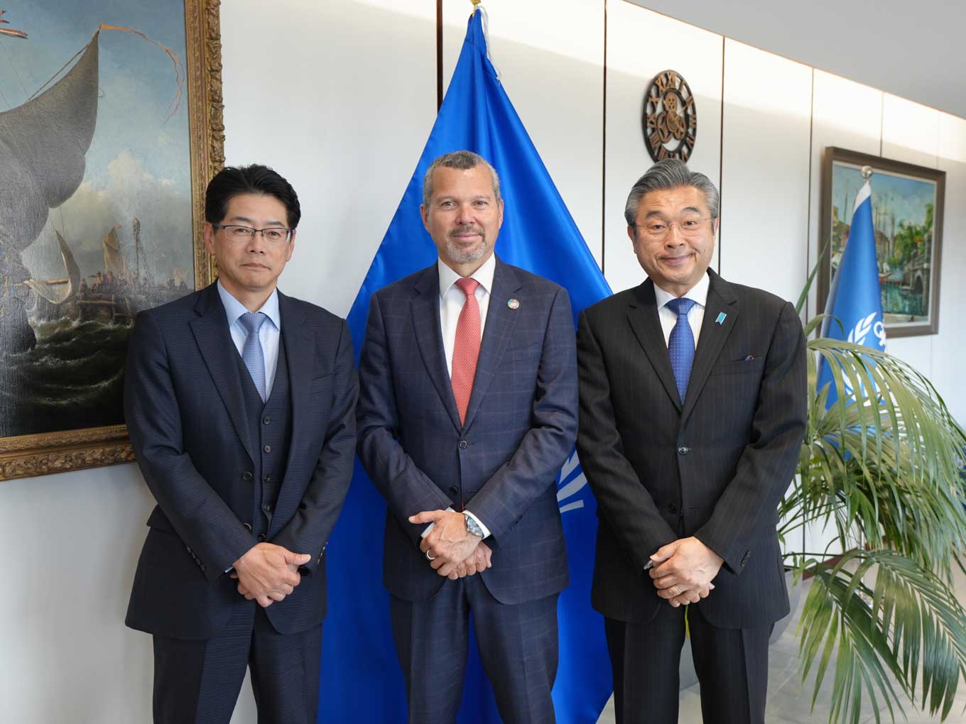 Photo of Mitsuyuki Unno, Arsenio Dominguez, and Hiroshi Suzuki